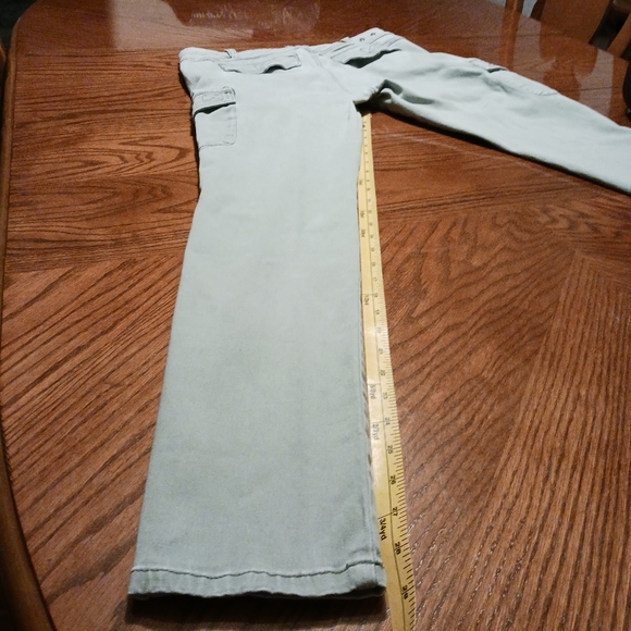 Cabi Cargo Pants - Picture 4 of 11